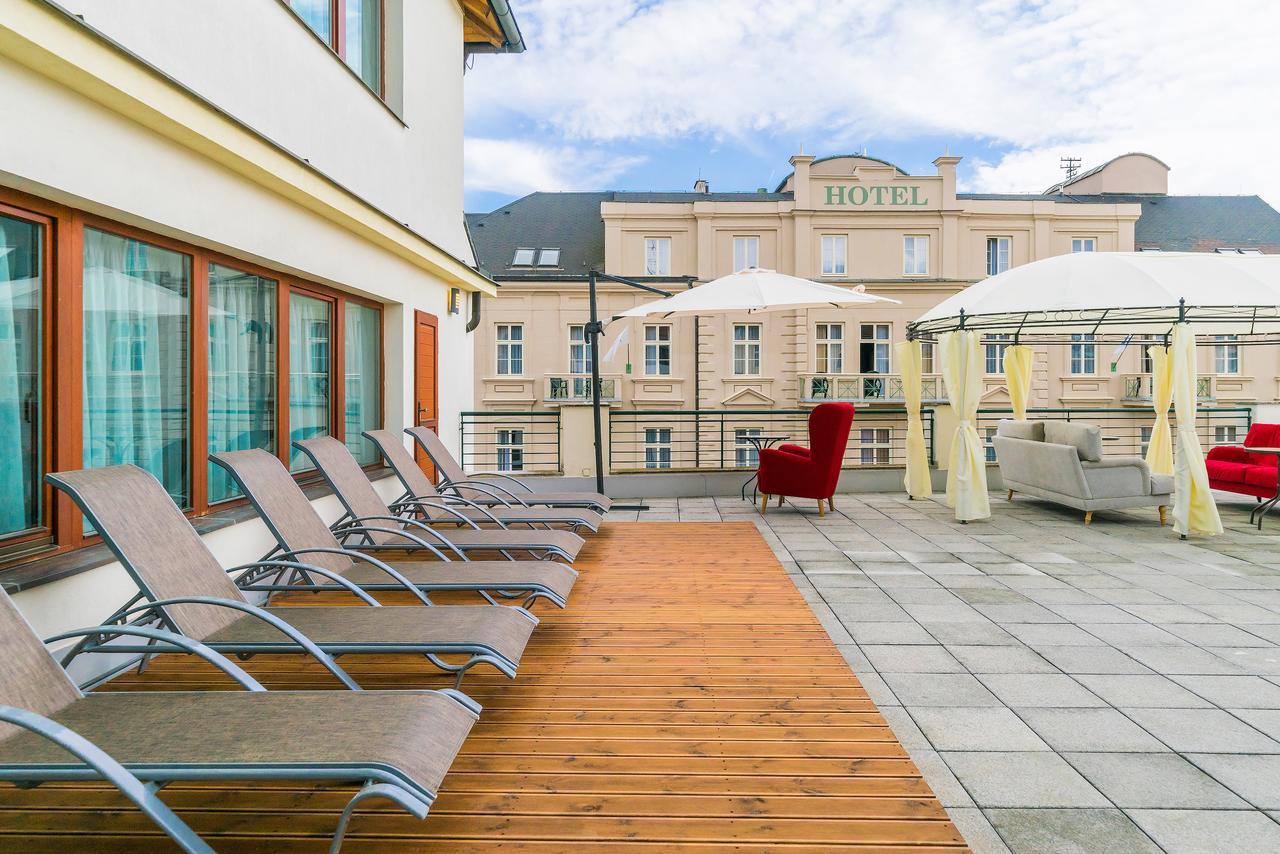 Revelton Studios Frantiskovy Lazne Bagian luar foto